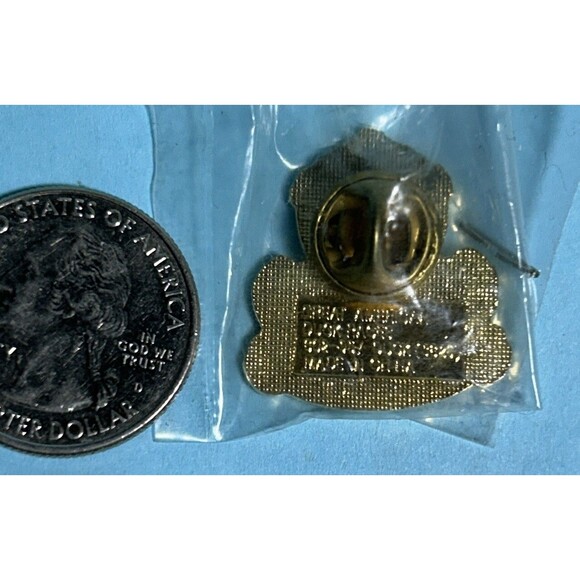 Great American Duck Race Enamel Pin Rubber Ducky Pink Beak Pinback (NIP) - Picture 2 of 2